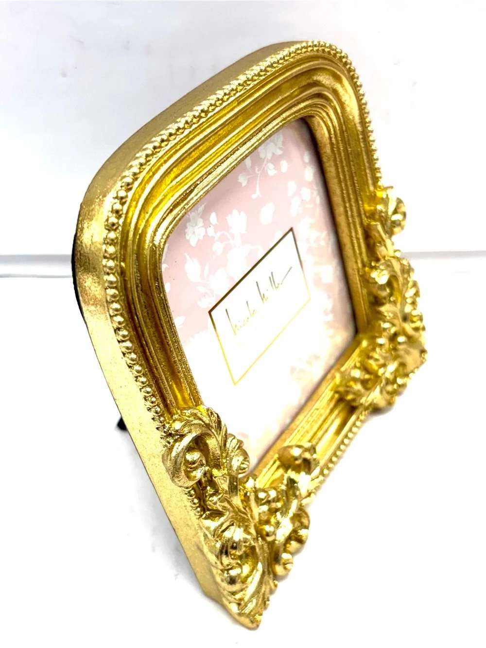Nicole Miller New York Baroque Style 4 x 4 Gold Picture Frame Easel Back F441004